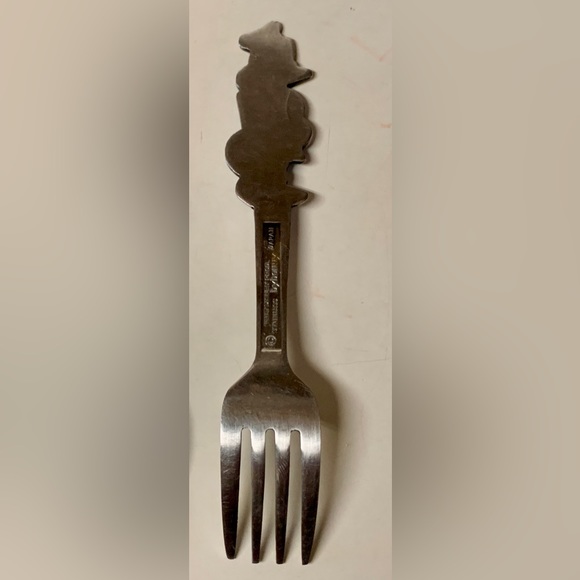 Vintage Officially Licensed Walt Disney by Bonny Stainless Donald Duck Kids Fork - Picture 8 of 10